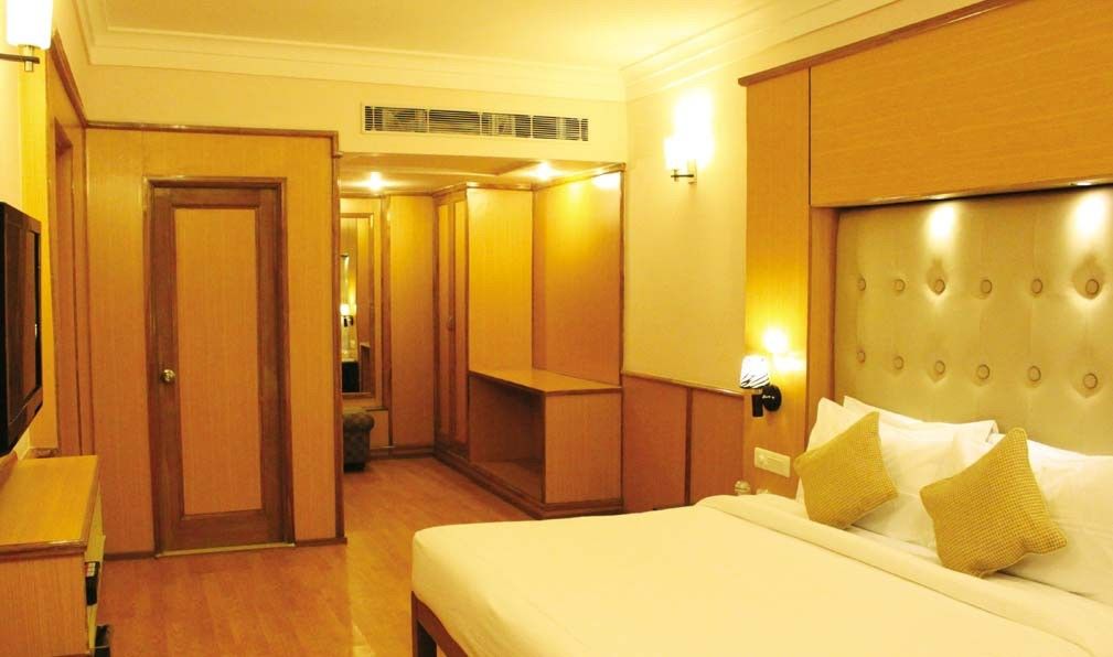 Hotel Park Grand, At Haridwār Esterno foto